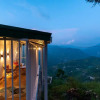 Отель The Perch - 2bhk w panoramic hill view by Roamhome, фото 10