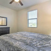 Отель Quiet Family Home w/ Yard ~ 3 Mi to Luke Afb!, фото 5