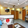 Отель OYO 9718 Apartment near DLF IT Park, фото 20