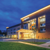 Отель La Quinta Inn & Suites by Wyndham Clifton Park, фото 18