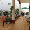 Отель Quartos e Apartamentos Atalaia, фото 1