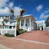 Отель Seaglass Cottage - Private Home At The Shores 3 Bedroom Home by RedAwning, фото 17