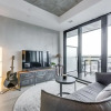 Отель Queen St West Designer Executive Suites, фото 4