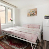 Отель Two bedrooms self-contained flat with Free Parking - Flat 2, фото 4