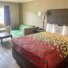 Отель Econo Lodge Inn & Suites, фото 11