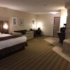Отель Country Inn & Suites by Radisson, Platteville, WI, фото 2