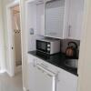 Отель Beachfront resort @51 Brookes Hill Suites, фото 6
