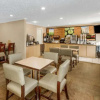 Отель La Quinta Inn & Suites Meridian, фото 11