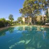 Отель Bay Parklands, Unit 33/2 Gowrie Avenue, фото 15