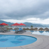 Отель Ocean Front Condo 1 Bedroom 3 Beds 2 Bathrooms, фото 21