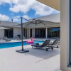 Отель New Designer Villa King Beds Pool Near Beach, фото 22
