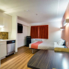 Отель Motel 6 Kerrobert, SK, фото 5