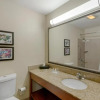 Отель Comfort Suites Columbus State University Area, фото 10