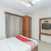 Отель OYO 13021 Park Palace, фото 6