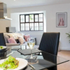 Отель Stylish 2 Bed Apartment, Stunning City Centre Location, with FREE Secure, Gated Parking On-Site & Pr, фото 15