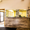 Отель Econo Lodge Watertown, фото 12