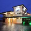 Отель Ingliston Country Club Hotel в Бишоптоне