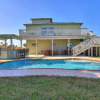 Отель Leave of Absence - 4 Br Home, фото 17