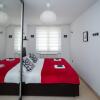 Отель Bright 1bdr Apartment in the City Center, фото 2