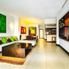 Отель Beachfront Penthouse With Private Pool, Amazing!, фото 20