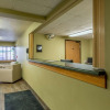Отель Americas Best Value Inn Rhinelander, фото 2