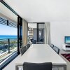 Отель Oracle Resort Luxe Private 2 Bed - Tower 1, фото 24