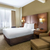 Отель Comfort Suites Raleigh Walnut Creek, фото 4