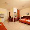 Отель Maria Lambis Apartments, фото 6
