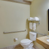Отель Cobblestone Inn & Suites - Durand, фото 13