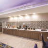 Отель La Quinta Inn & Suites Lake Charles Prien Lake Rd, фото 22