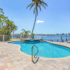 Отель Sea Breeze Bay - 950 San Carlos Drive 4 Bedroom Home by RedAwning, фото 16