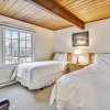 Отель Downtown 2 Bedroom Mountain Vacation Rental in the Heart of Downtown Aspen One Block From Silver Que, фото 4