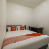 Отель Oyo 1954 Tubagus Guest House, фото 17