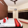 Отель OYO 7326 Hotel Penguin, фото 12