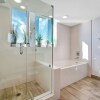 Отель Stunning 2BR 2BA  Bay Harbour with Pool, фото 9
