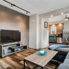 Отель Newly Renovated - Spacious 1BR - Near Downtown, фото 4