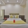 Отель OYO 6949 New Rajdhani Hotel, фото 9