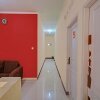 Отель OYO Life 92546 Kost Merah Bojongsoang, фото 1