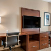 Отель Comfort Suites Camp Hill-Harrisburg West, фото 3
