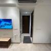 Отель 1BR Mumbai theme Apartment In Powai by Florastays в Мумбаи