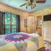 Отель Bearly Hidden, 1 Bedroom, Loft, Resort Pool, Hot Tub, Fireplace, Sleeps 5, фото 14