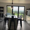 Отель Immaculate 3-bed Barn in Uttoxeter, фото 9