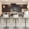Отель 4 Bedroom 3 Bathroom Townhome w Pool, фото 9