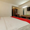 Отель RedDoorz Plus near Karebosi Area, фото 7