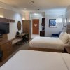 Отель Holiday Inn Express Hotel & Suites Galveston West-Seawall, an IHG Hotel, фото 4