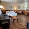 Отель Valley Inn and Suites, фото 18