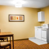 Отель Comfort Inn & Suites, фото 18