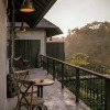Отель Exceptional 9BR Incredible Jungle View, River Access, фото 37
