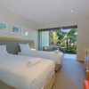 Отель Lagoon Pool 2 Bedroom Spa Suite, фото 26