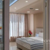 Отель Brand New Apt with Acropolis View in Monastiraki, фото 8